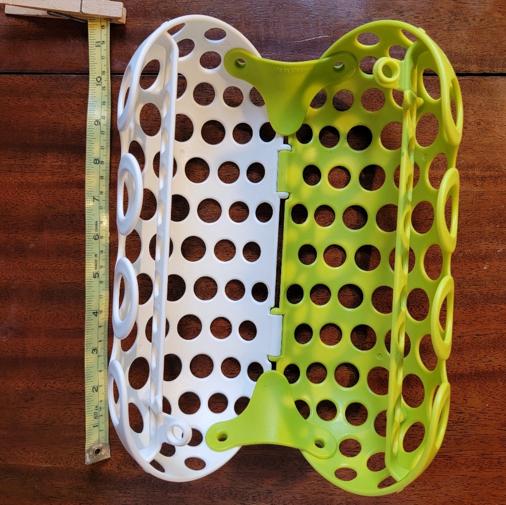 Boone Clutch Plastic Dishwasher Basket